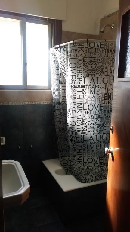 פוארטו מדרין Loica Hostel מראה חיצוני תמונה