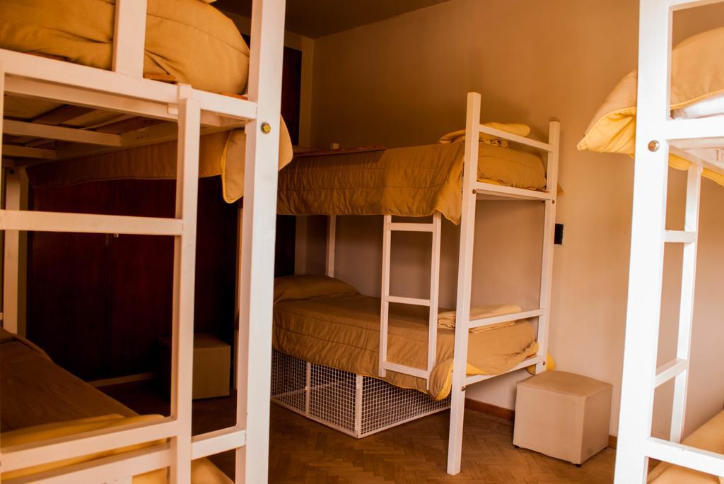 פוארטו מדרין Loica Hostel מראה חיצוני תמונה