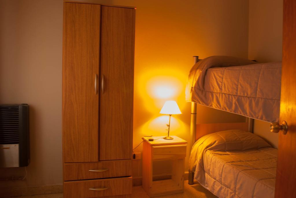 פוארטו מדרין Loica Hostel מראה חיצוני תמונה