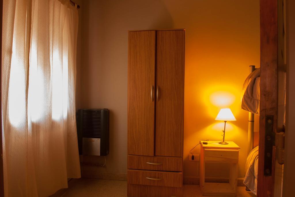 פוארטו מדרין Loica Hostel מראה חיצוני תמונה